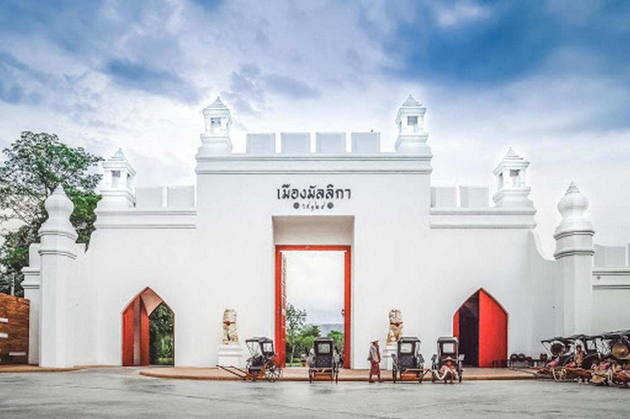 Oyo 75339 Full Frame Resort Kanchanaburi Exterior foto