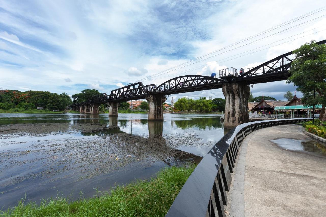 Oyo 75339 Full Frame Resort Kanchanaburi Exterior foto